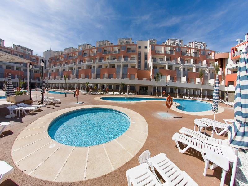 Apartahotel Marina Rey Vera Bagian luar foto